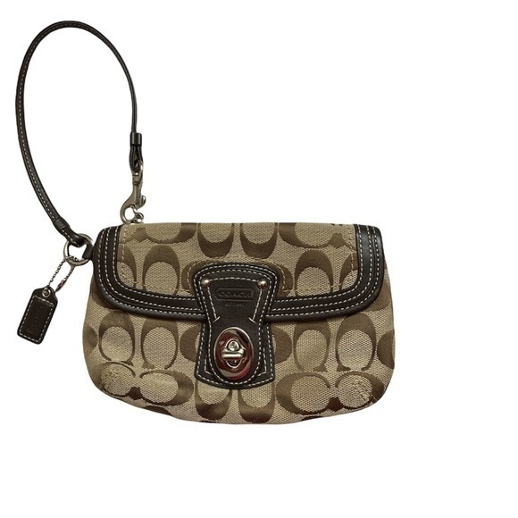 Coach brown signature c turnlock wristlet - Picture 1 of 10